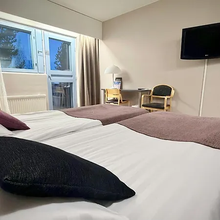 Kivitippu 3*