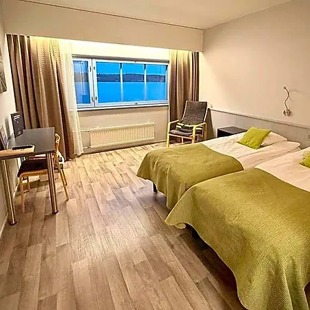 Kivitippu 3*